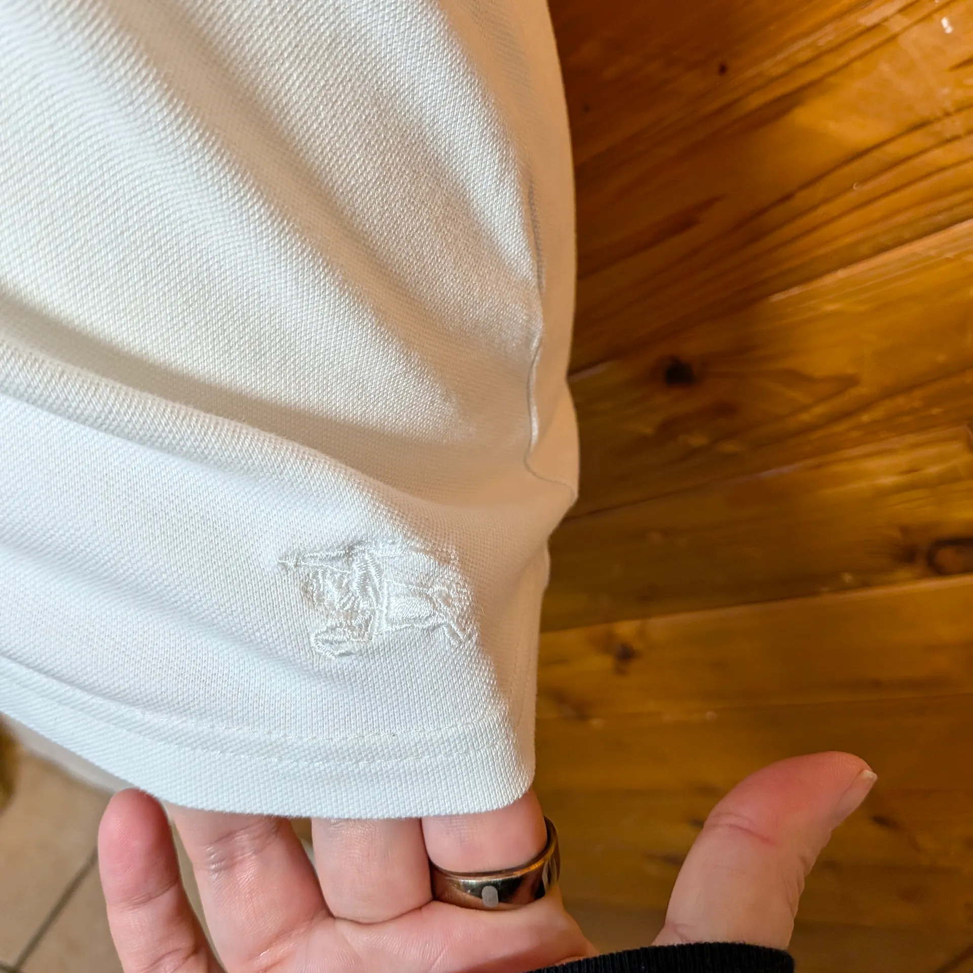 Burberry WOmen's Cap Sleeve Polo Shirt Size Medium - Image 2