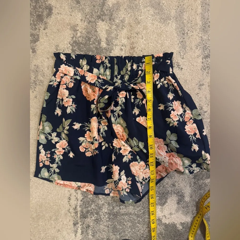 Women’s NWT Blue SHEIN Shorts - Image 7