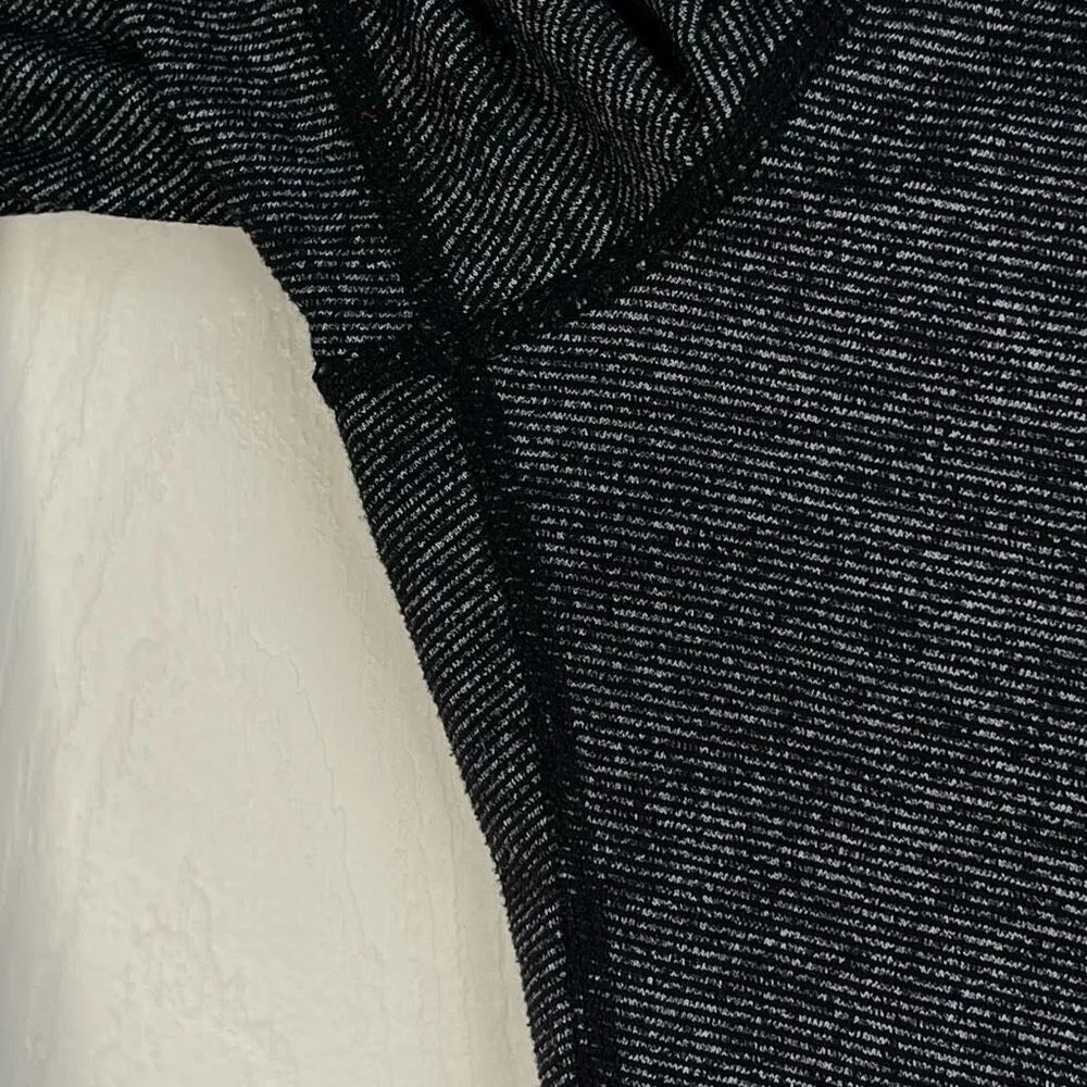 Tuff Athletics Mid-rise Spacedye Athletic Leggings (Black Spacedye) - Medium - Image 9