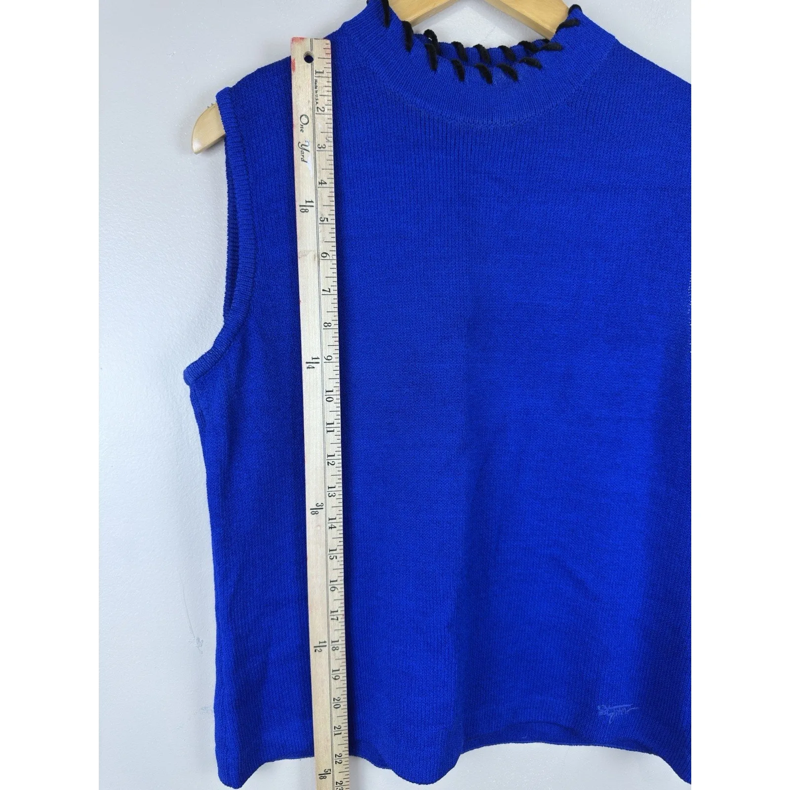 St. John Sport by Marie Gray Women’s Knit Sweater Vest Royal Blue Size M Preppy - Image 9