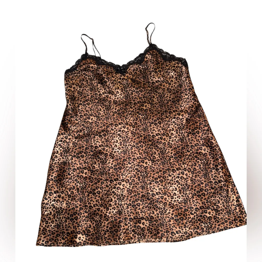 Morgan Taylor Leopard Print Chemise size m - Image 2