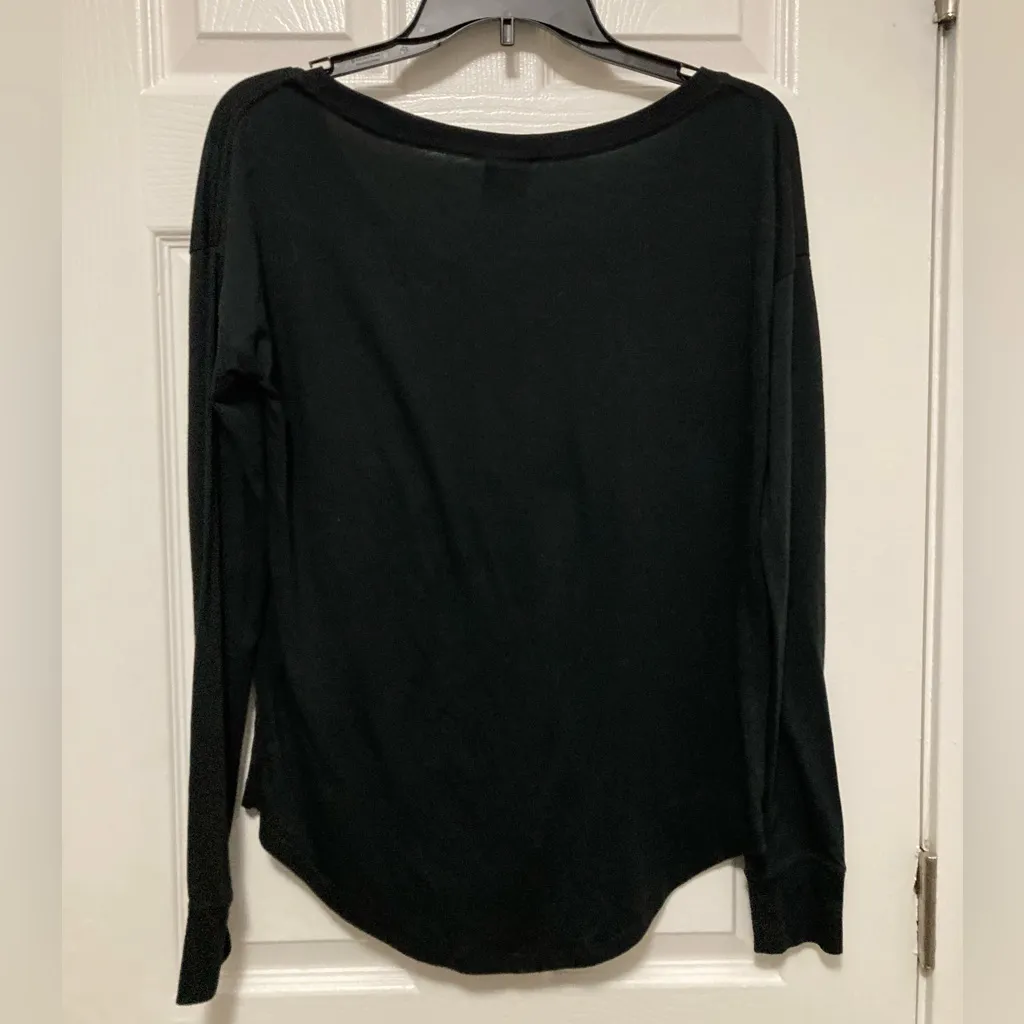 Nike Black with Silver Swoosh Long Sleeve Shirt - Image 7