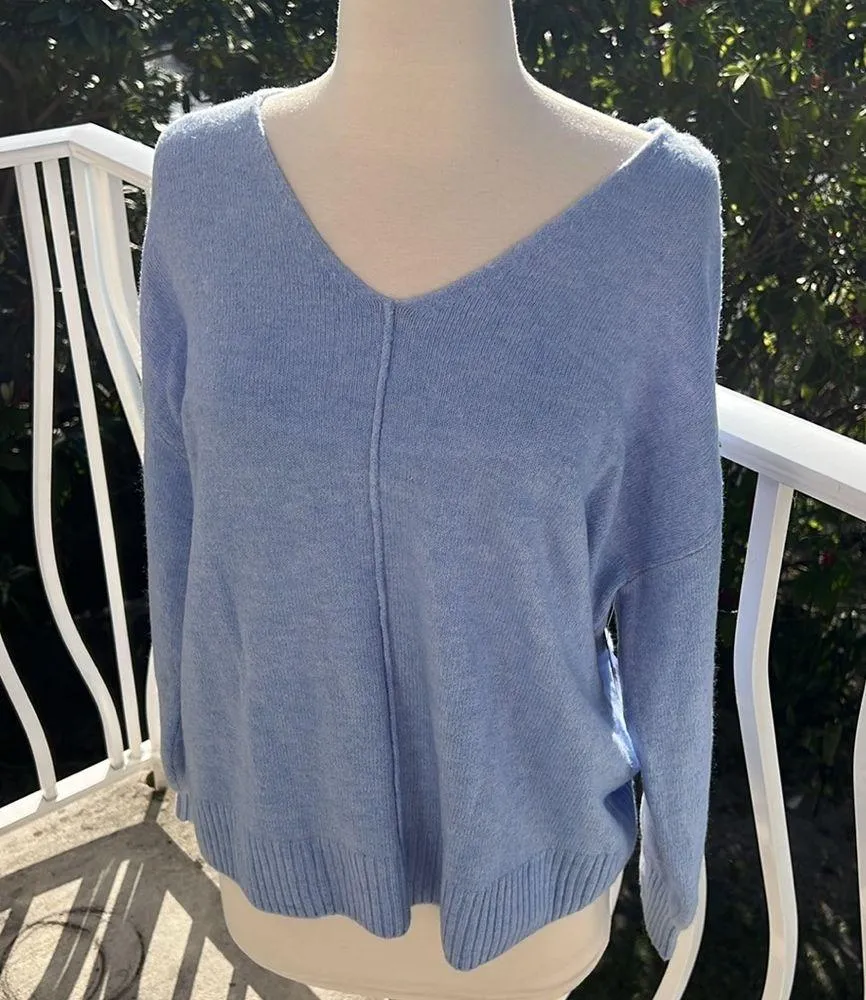 Vince Camuto sweater size M - Image 2