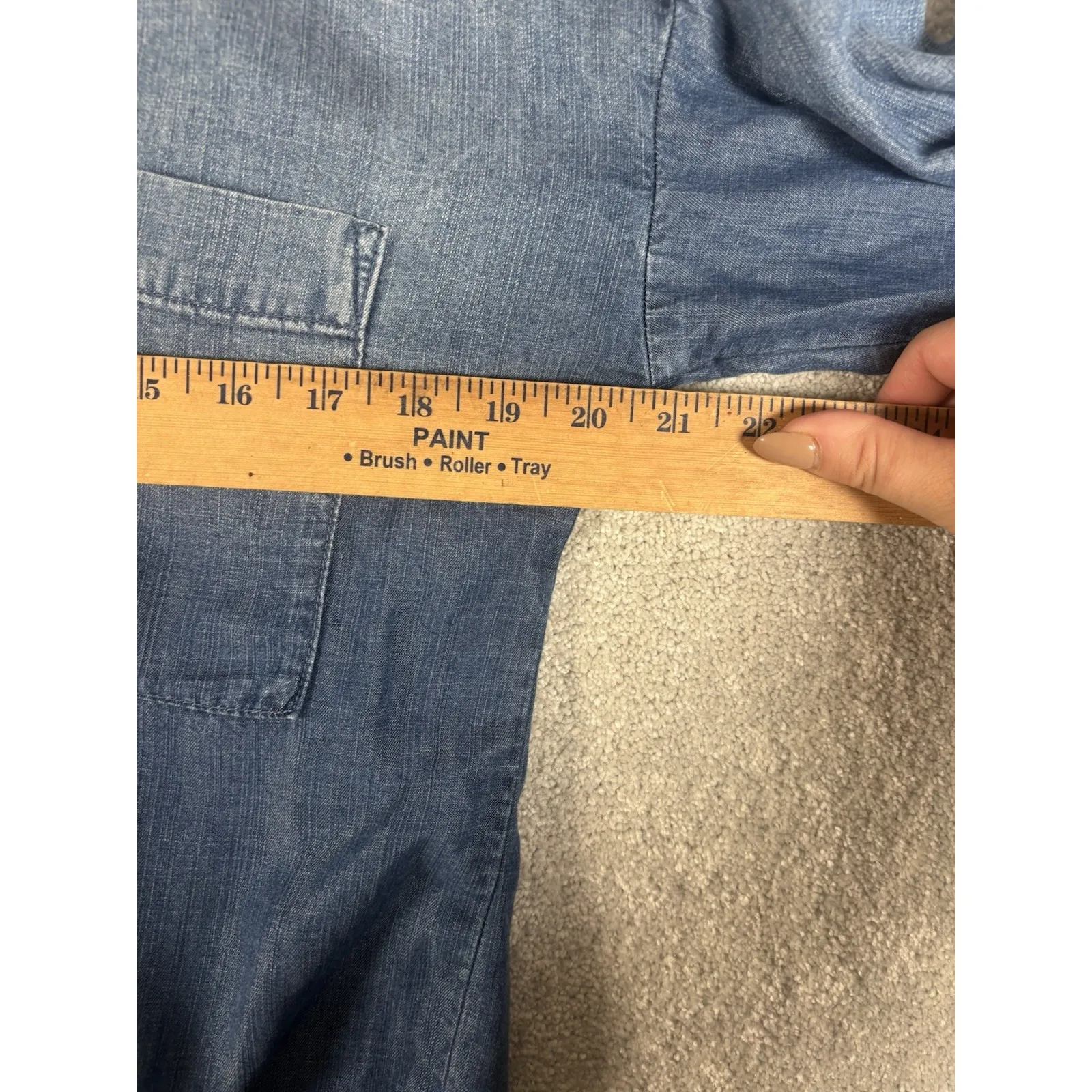 Cloth‎ & Stone Shirt Womens Medium Blue Tencel Lyocell Denim Chambray Button Up - Image 6