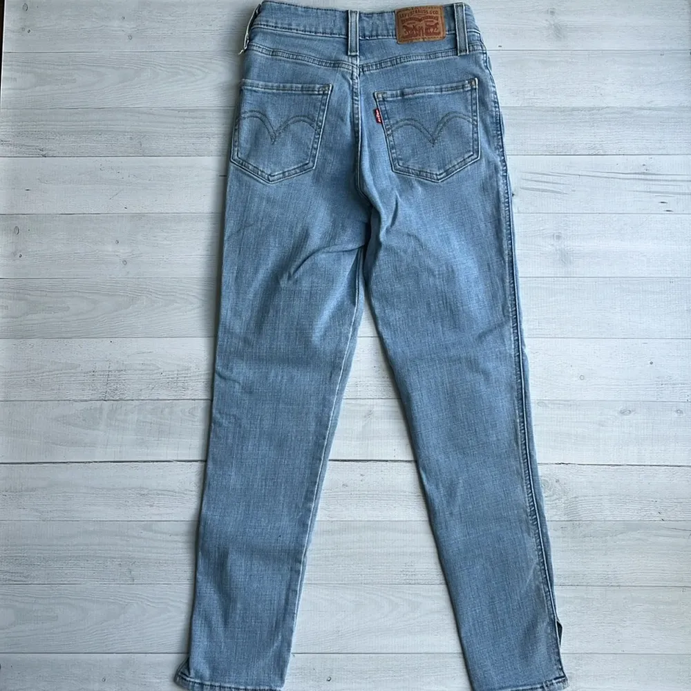 Levi Strauss & Co 721 High Rise Skinny Ankle Light Denim Jeans Size 25 - Image 5