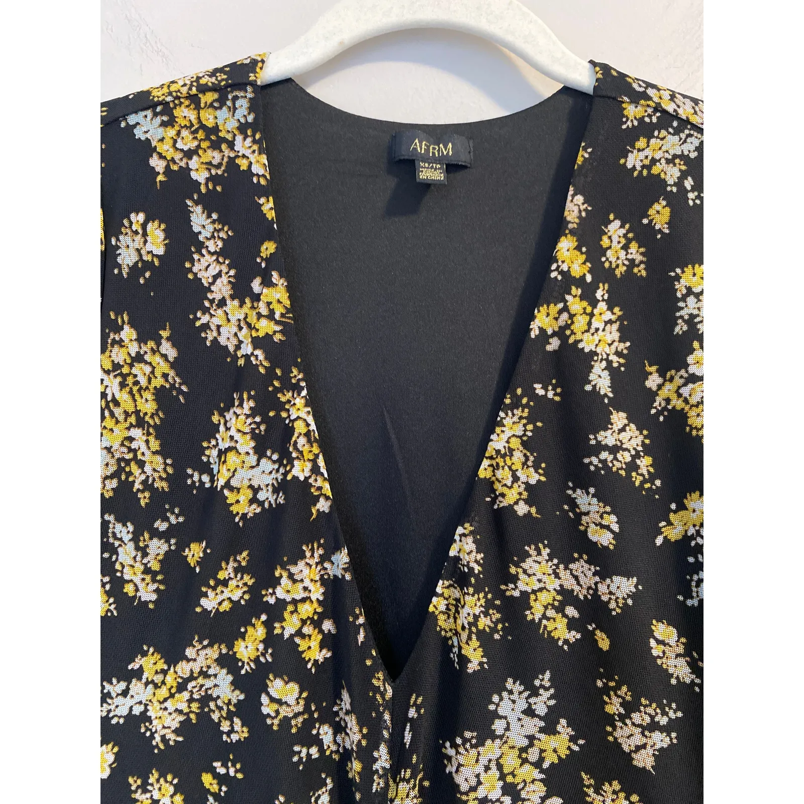 AFRM Tezza Black & Yellow Floral Ruched Mesh Midi Long Sleeves Dress Womens XS - Image 4