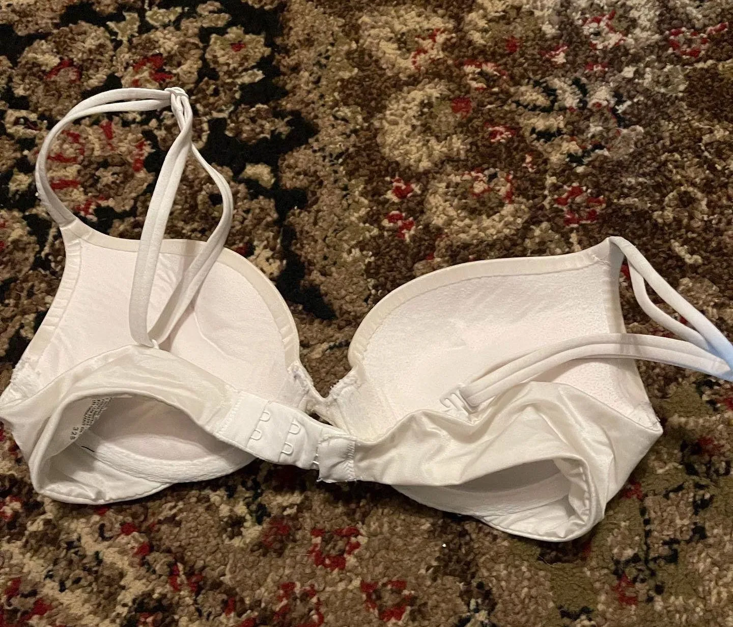 Victoria's Secret Push-up Bra - Image 2