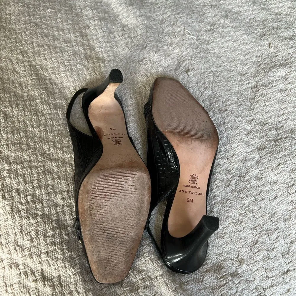 Ann Taylor  sling back heels black size 9M gorpcore buckle front - Image 5