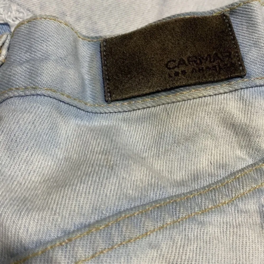 Carmar Denim Women Size 25 Light Blue Patched Destroyed High Rise Straight Jeans - Image 6