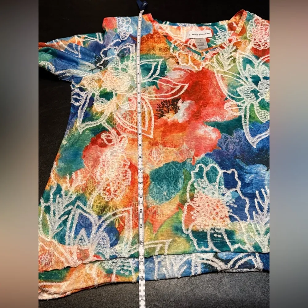 Alfred Dunner 3/4 Sleeve Double V-Neck Blouse size M - Image 8