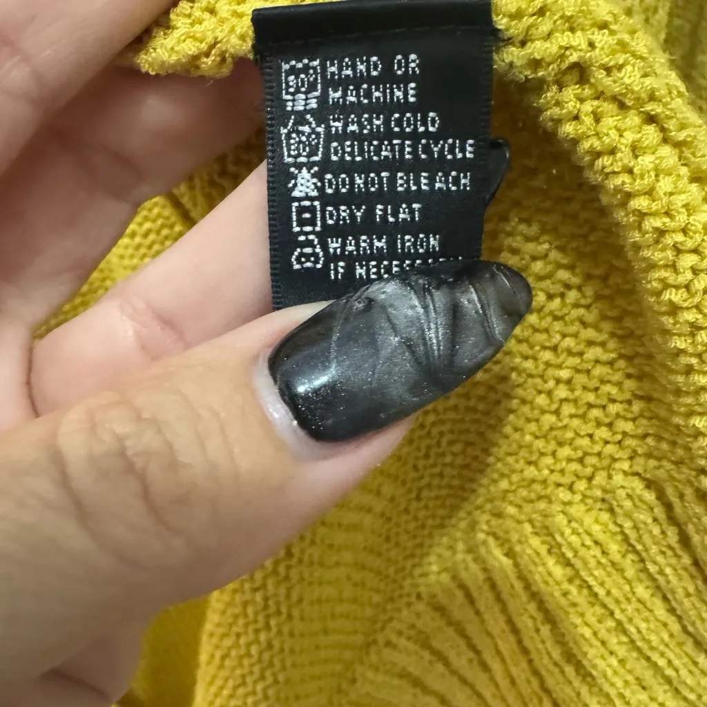 NWOT August Silk Golden Yellow Cardigan Sweater - Image 4