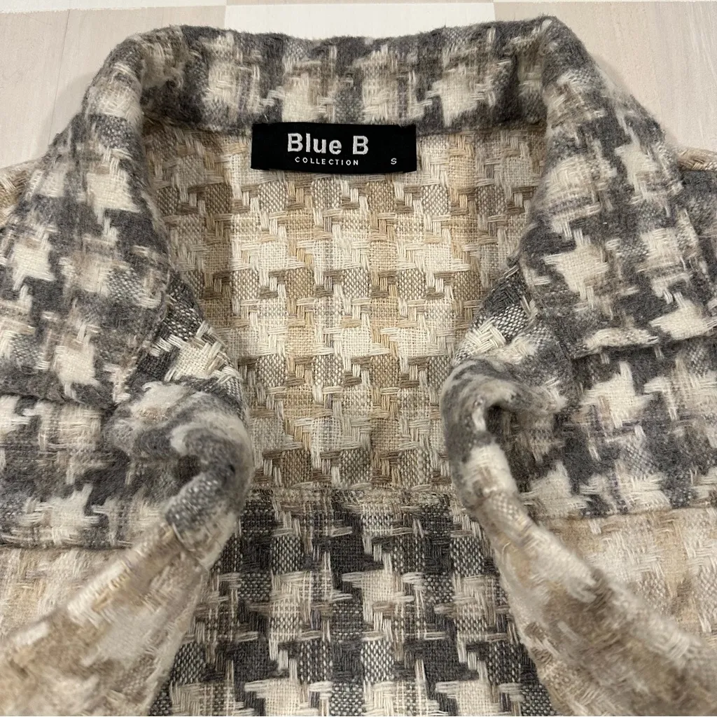 Blue B Collection Houndstooth Cropped Colorblock Tan Grey Shacket - Image 3