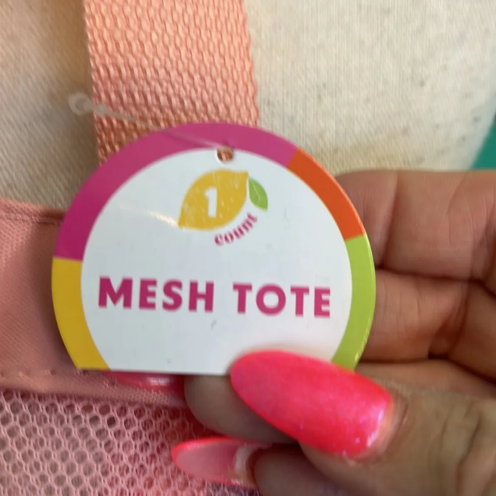 Adorable Mesh 6 pocket Tote Pink - Image 5