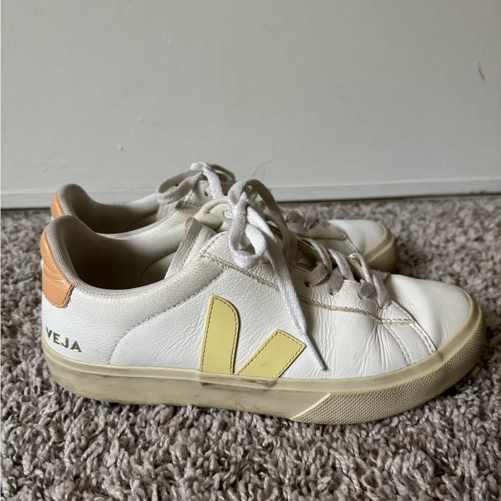 Veja 9 Womens Campo Chromefree Sneakers in White and Sun Peach Orange - Image 7