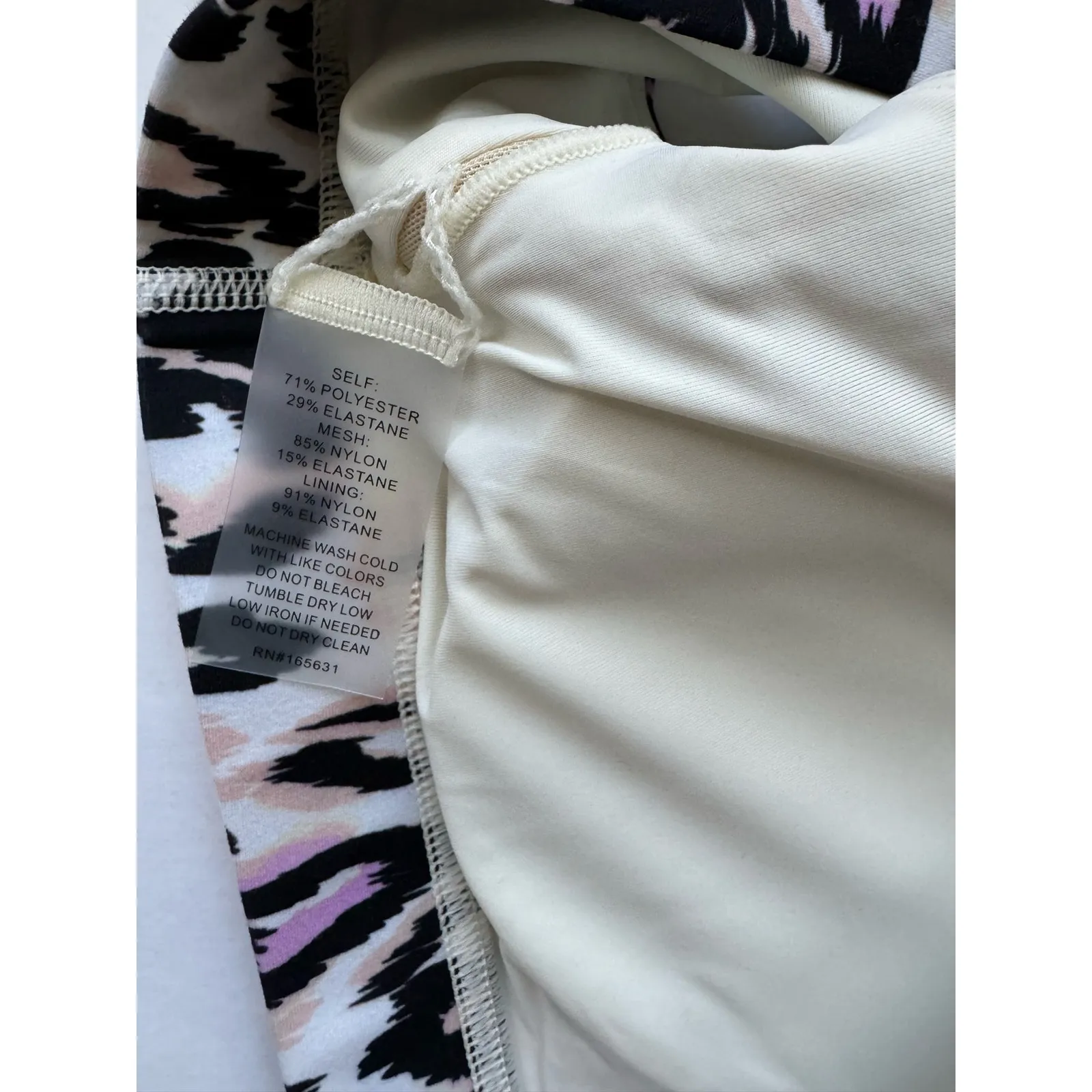 NWT Johnny Was Calme Endurance Sports Bra in Cheetah Print Sz S - Image 4