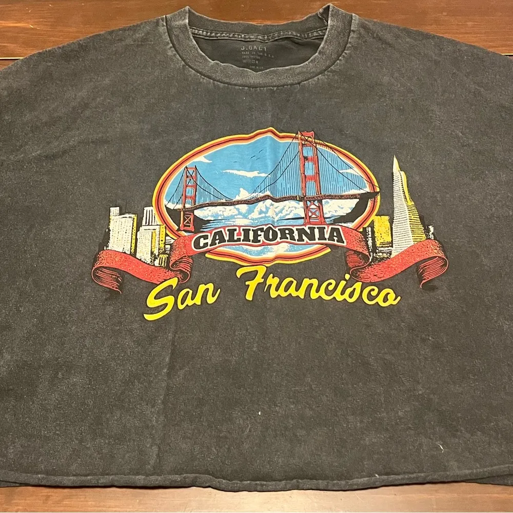 Brandy Melville Cropped T Shirt - Image 2