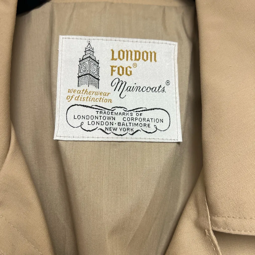 Vintage London Fog Maincoats Trench/Raincoat with hood and pockets Tan size 14P - Image 8