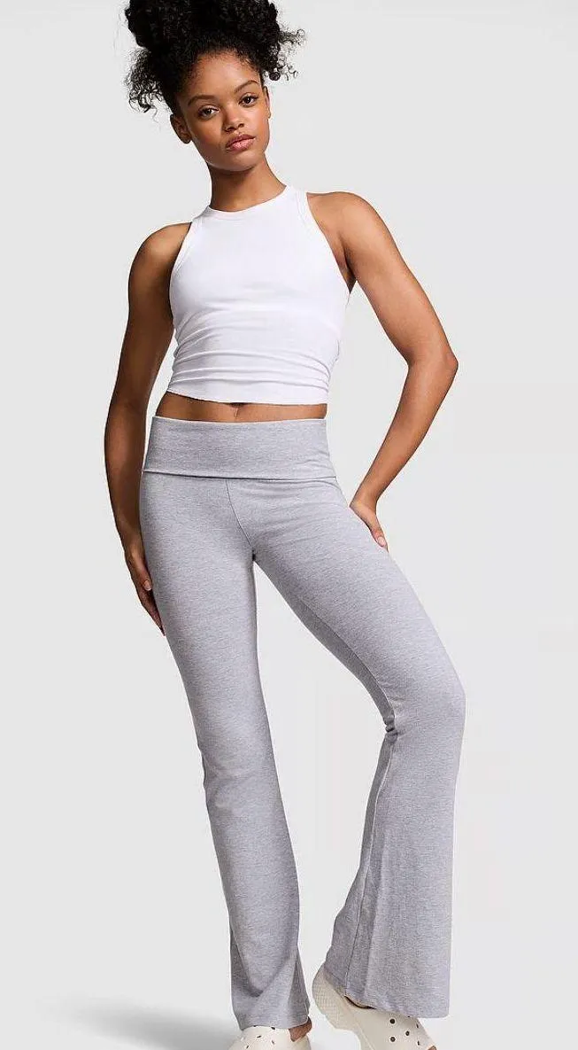 VS Pink yoga pants - Image 3