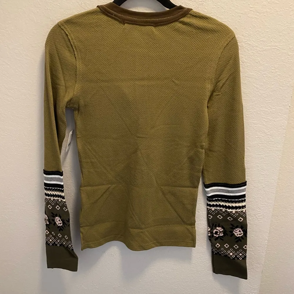 NWT Free People Mikah Layering Cuff Thermal Top Army Combo - Image 7