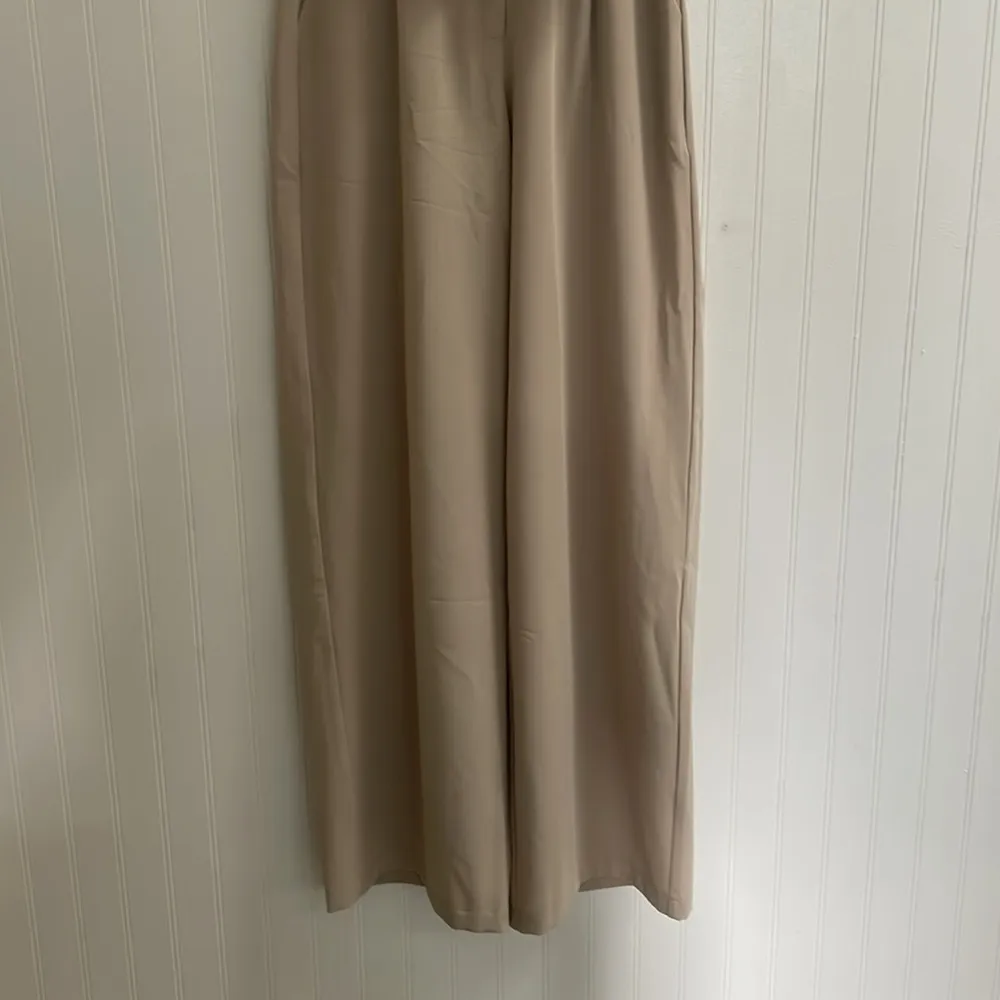 PETAL & PUP Kieran High Rise Wide Leg Pleated Belted Pants in Beige Size 4 NWT - Image 12
