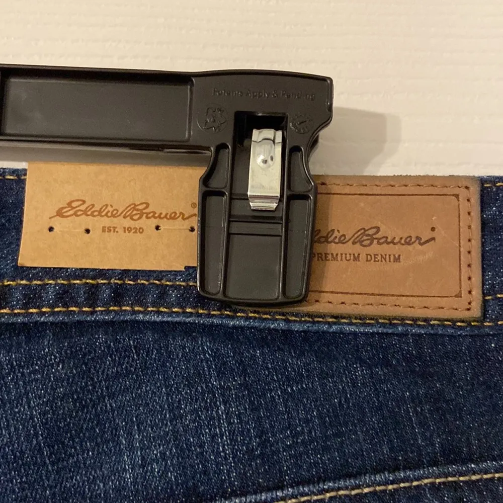Eddie Bauer Women’s Jeans Pants size 12R brand new with tag still attached - Image 4