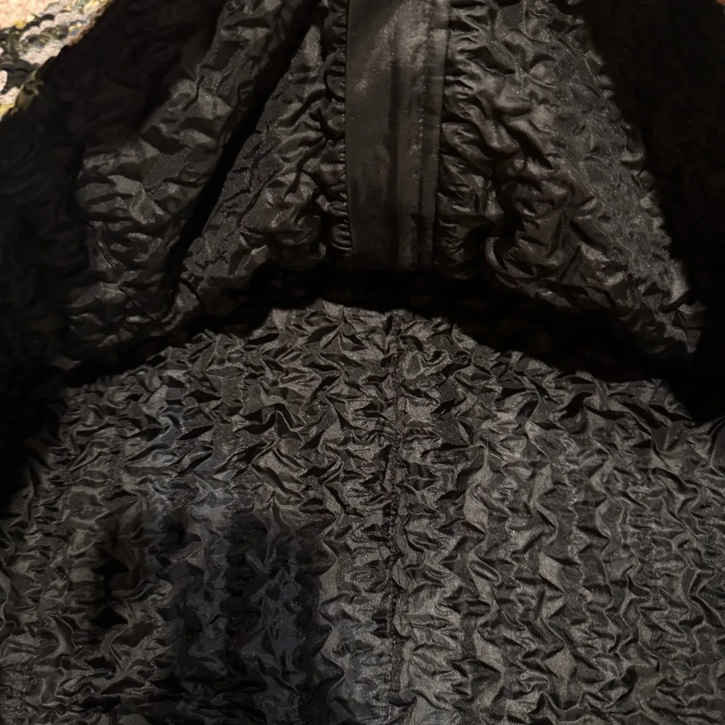 UBU Floral Puffer Vest Black Size L - Image 6