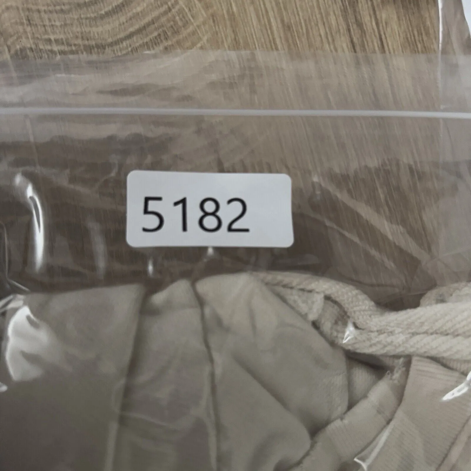 Frame Shirt Womens Medium Cream Cropped Sweatshirt Distressed Oversized Casual - Image 9