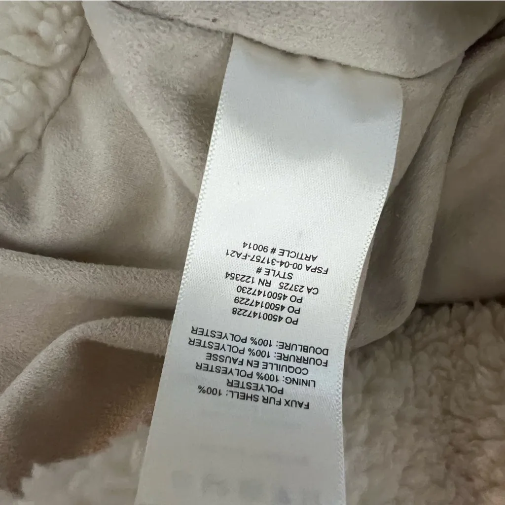 The Group by Babaton Aritzia Sherpa Teddy Jacket Size 2 - Image 9