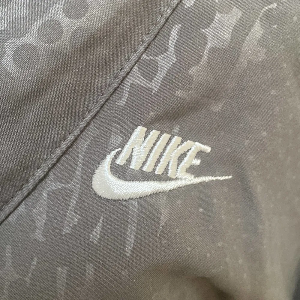 Vintage Y2k Nike Cowl/Funnel Neck Hooded Athletic Jacket Small. - Image 4