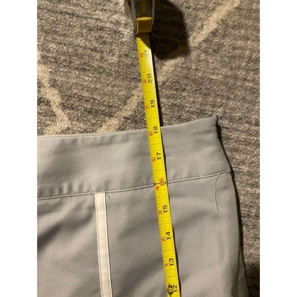 Adidas womens grey Pure Motion CoolMax Athletic golf skort size 14 EUC Gray - Image 4