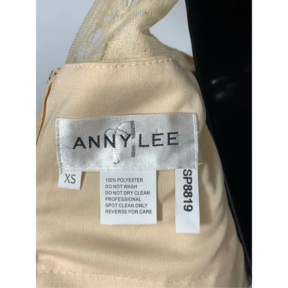 Anny Lee Women's Two-Piece Lace Halterneck Long Gown Cream Size XS - Image 12