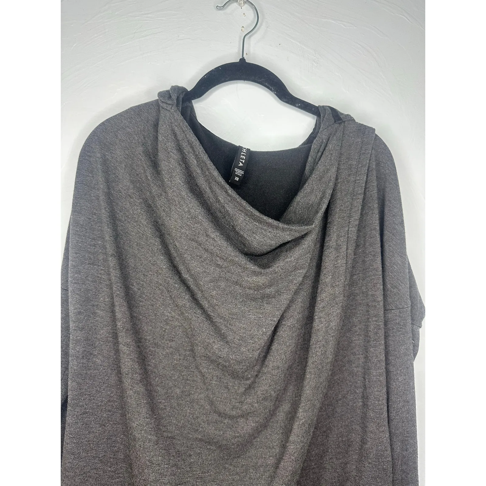 Athleta Purana Wrap Hoodie Top Charcoal Gray Women's Size XS Athleisure - Image 3
