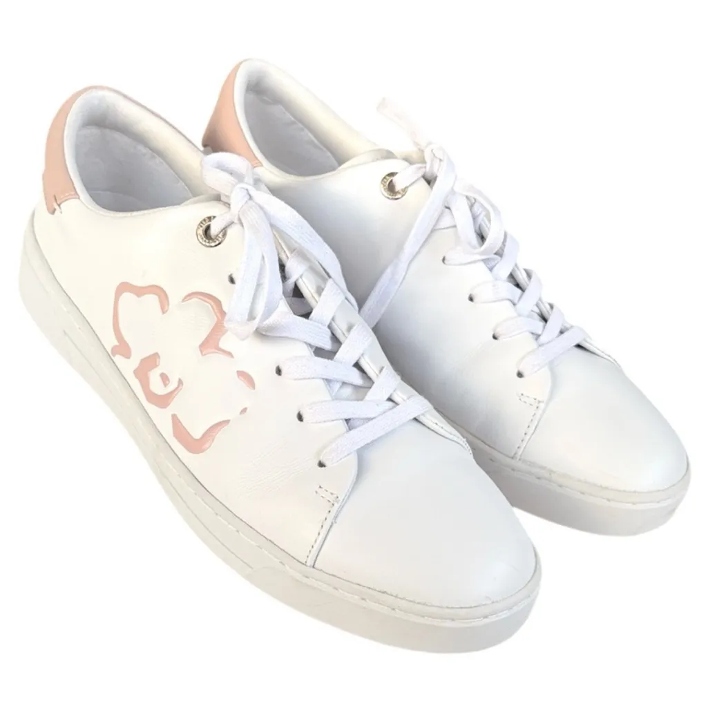 EUC Ted Baker Leather Tarliah
Magnolia Flower Sneakers White Pink Size 11 - Image 2
