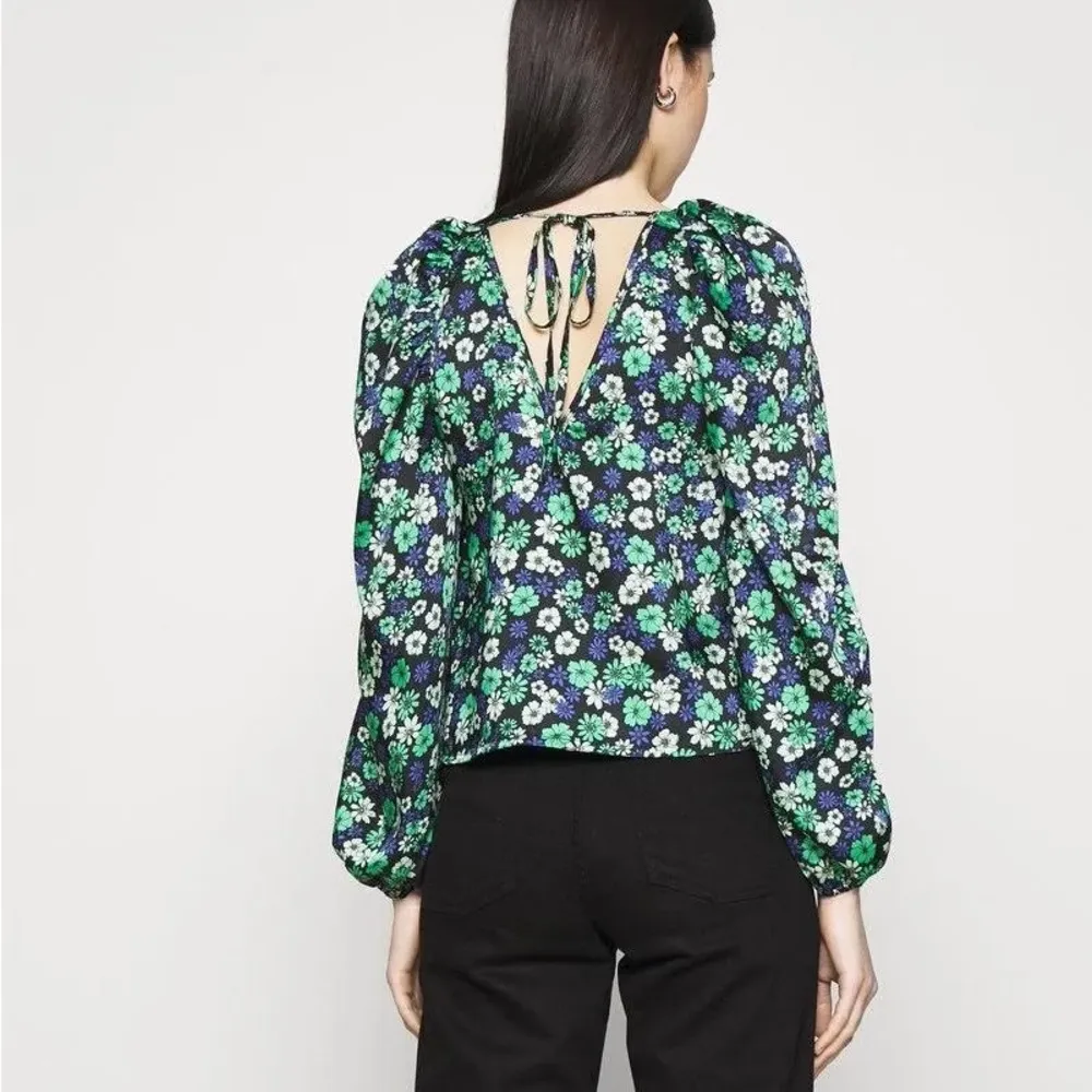 Topshop - Floral Puff Sleeve Blouse - Green and Blue size 2 - Image 10