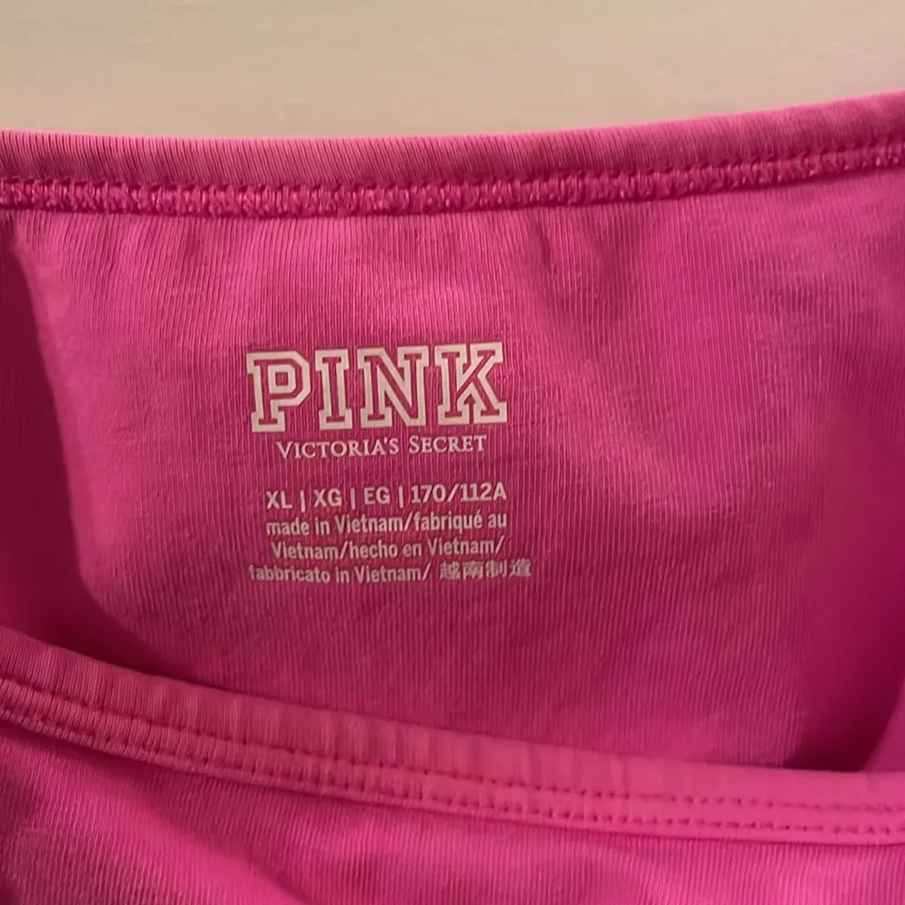 PINK VS COTTON CONTOUR CROP TANK TOP SIZE XL - Like New! 🩷🩷🩷 - Image 4