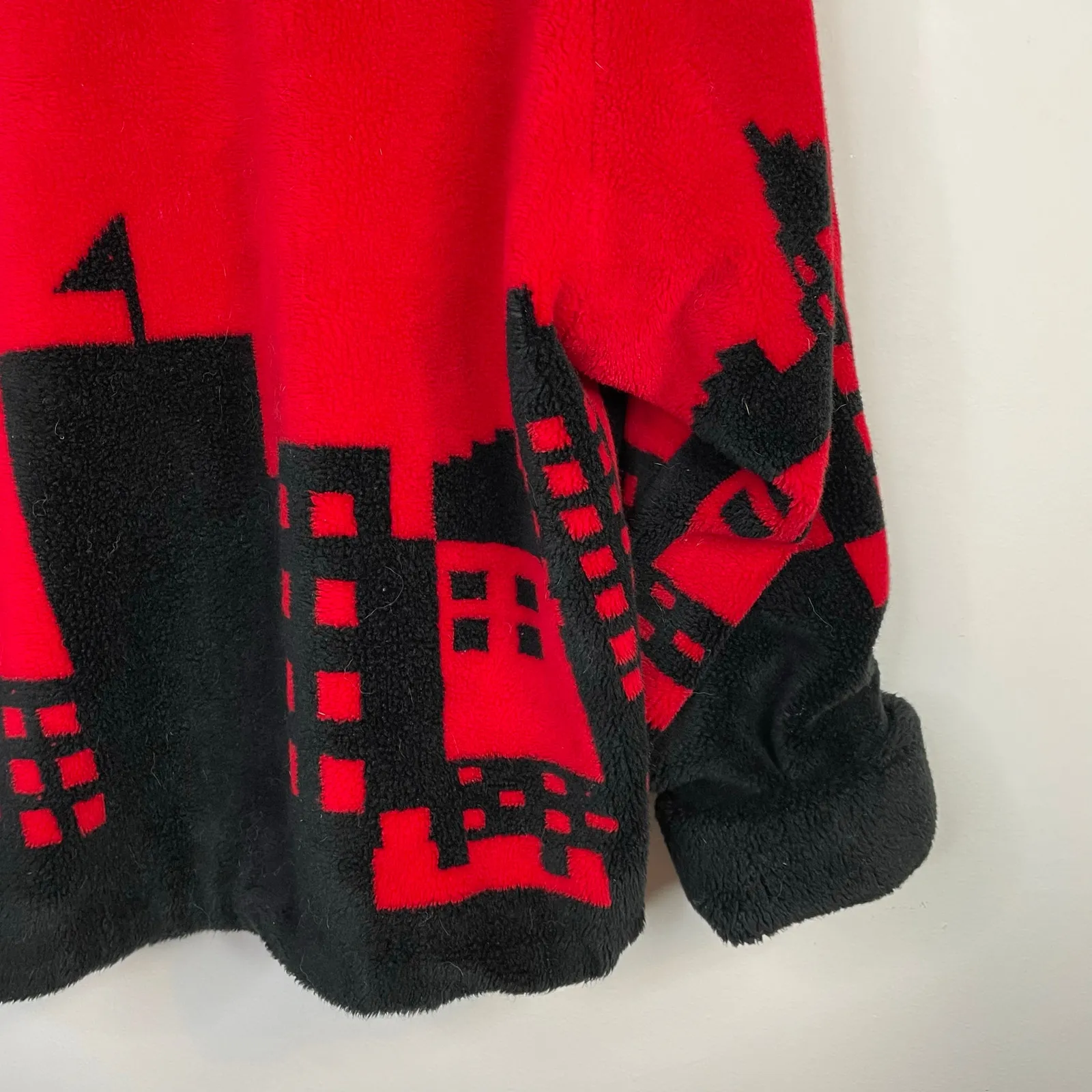 Nordic Lights Vintage 90s Fleece Jacket Cityscape Skyline City Red Black Women L Size L - Image 8