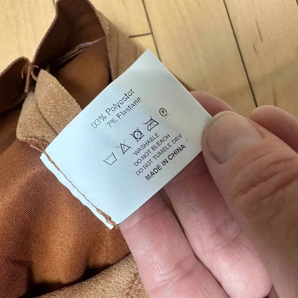 New NWT Relish NoLess Fringe Faux Suede Mini Skirt Size Medium Brown - Image 10