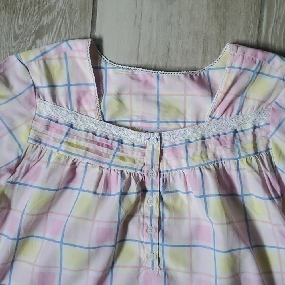 Country Store Plaid Cotton Blend Short Sleeve Nightgown Size M - Image 3