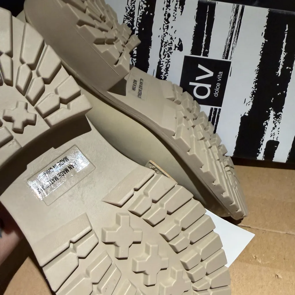 DV Dolce Vita Lug Loafers “Crisp” | Dune Beige | Women’s Size 7 | New in Box - Image 6