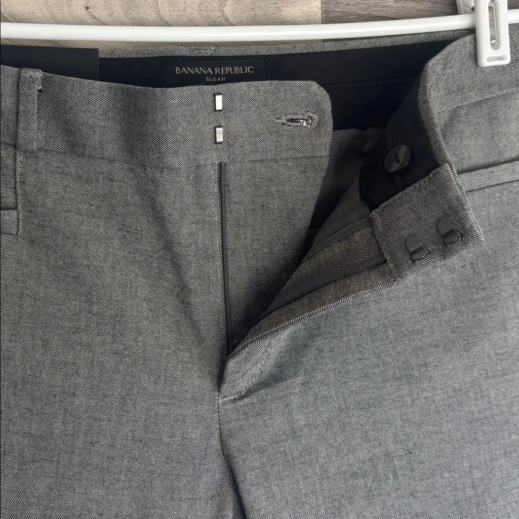 Banana Republic Gray Ankle Pants - Image 4
