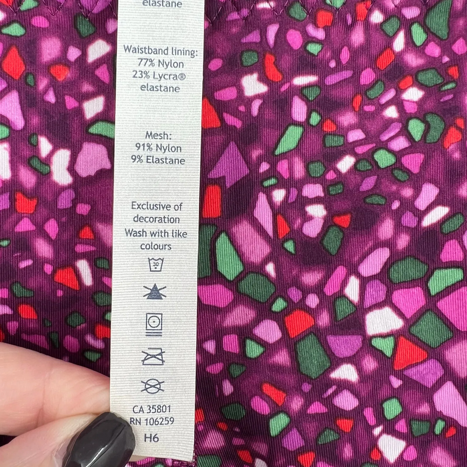 Lululemon Real Quick Crop Paradise Camo Multi Regal Plum Capri Leggings gym 6 - Image 8