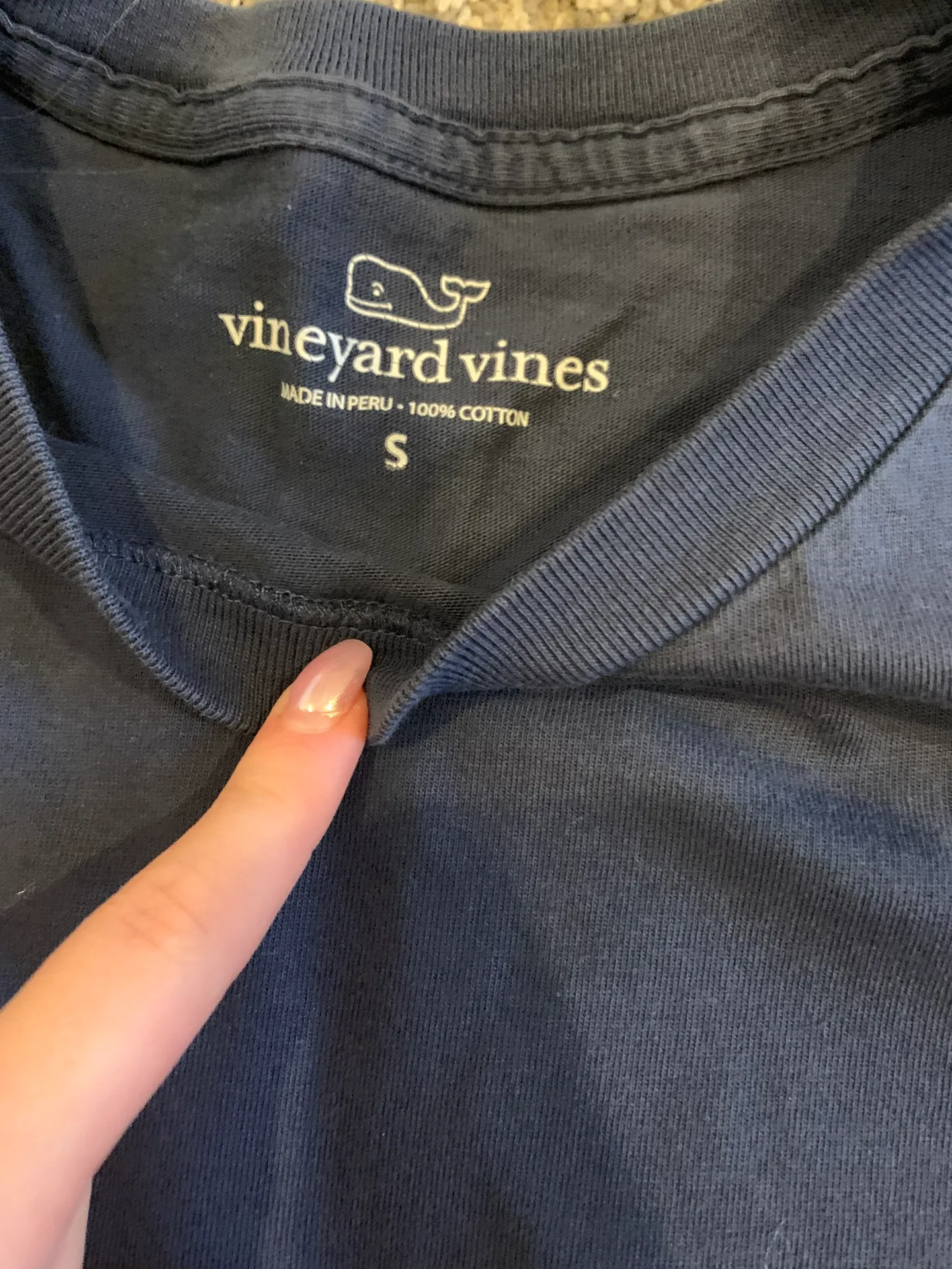 Vineyard Vines Tshirt - Image 4