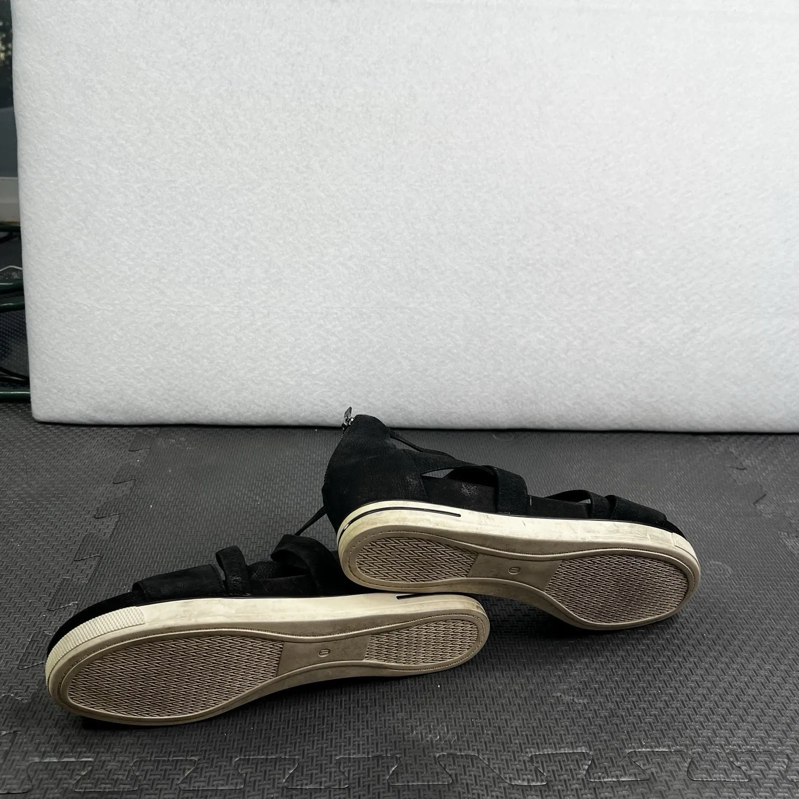 Eileen Fisher Black Strappy Wedge Sandals Women's Size‎ 11 Comfort Minimalist - Image 7