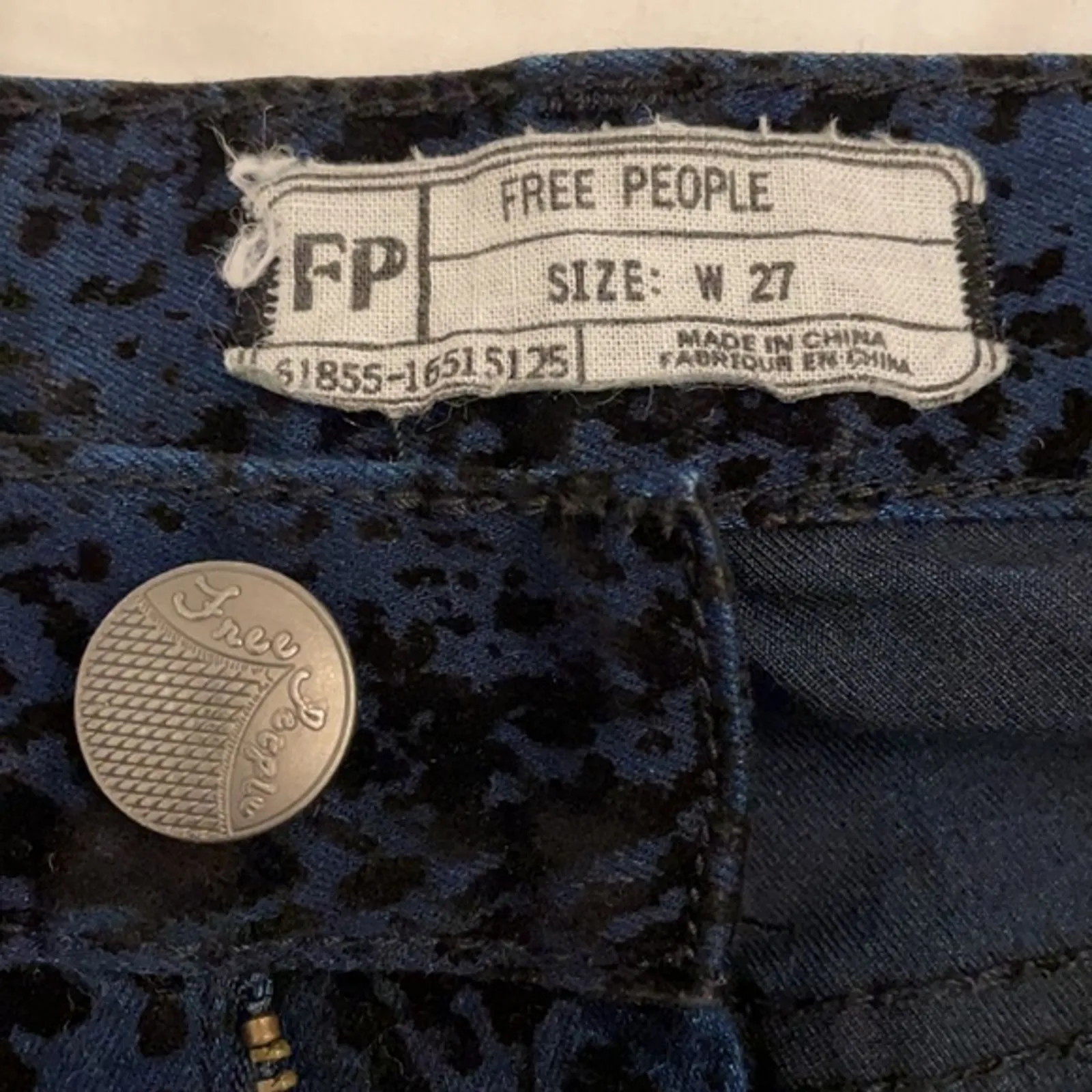 Free People Burnout Velvet Jeans Womens 27 Blue Black Winter Skinny - Image 2