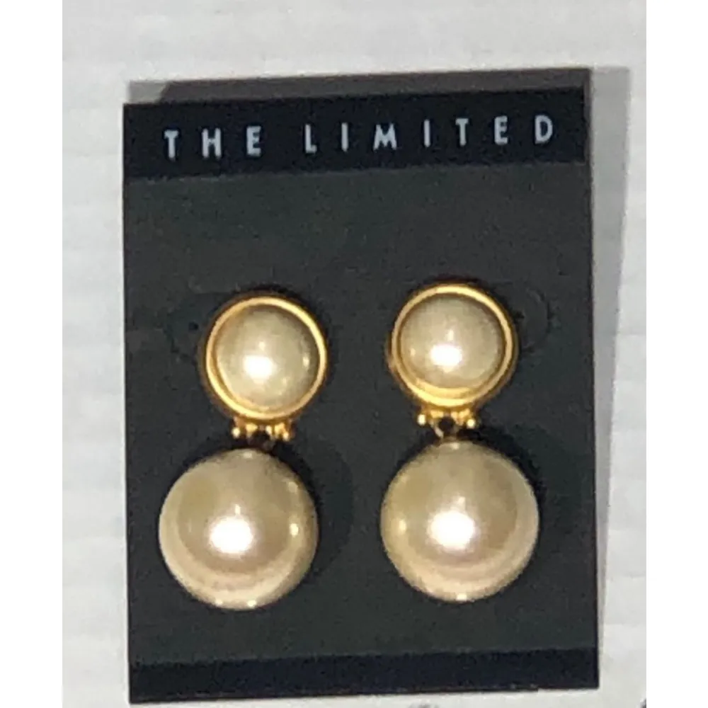 Vintage Pearl Necklaces and Earrings Set Costume Jewelry White - Image 4