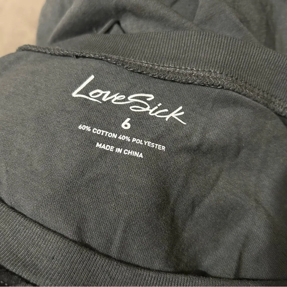 Torrid LoveSick Destructed Tee - Cotton Tie Dye Tiger Stripe Grey - 6X - Image 3