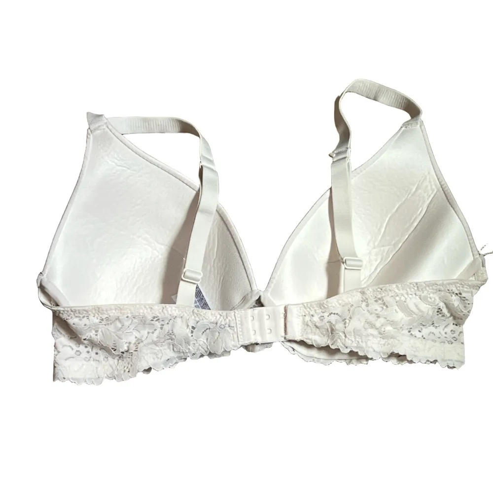 Primark Women’s White Lace Detail Bra - Image 2
