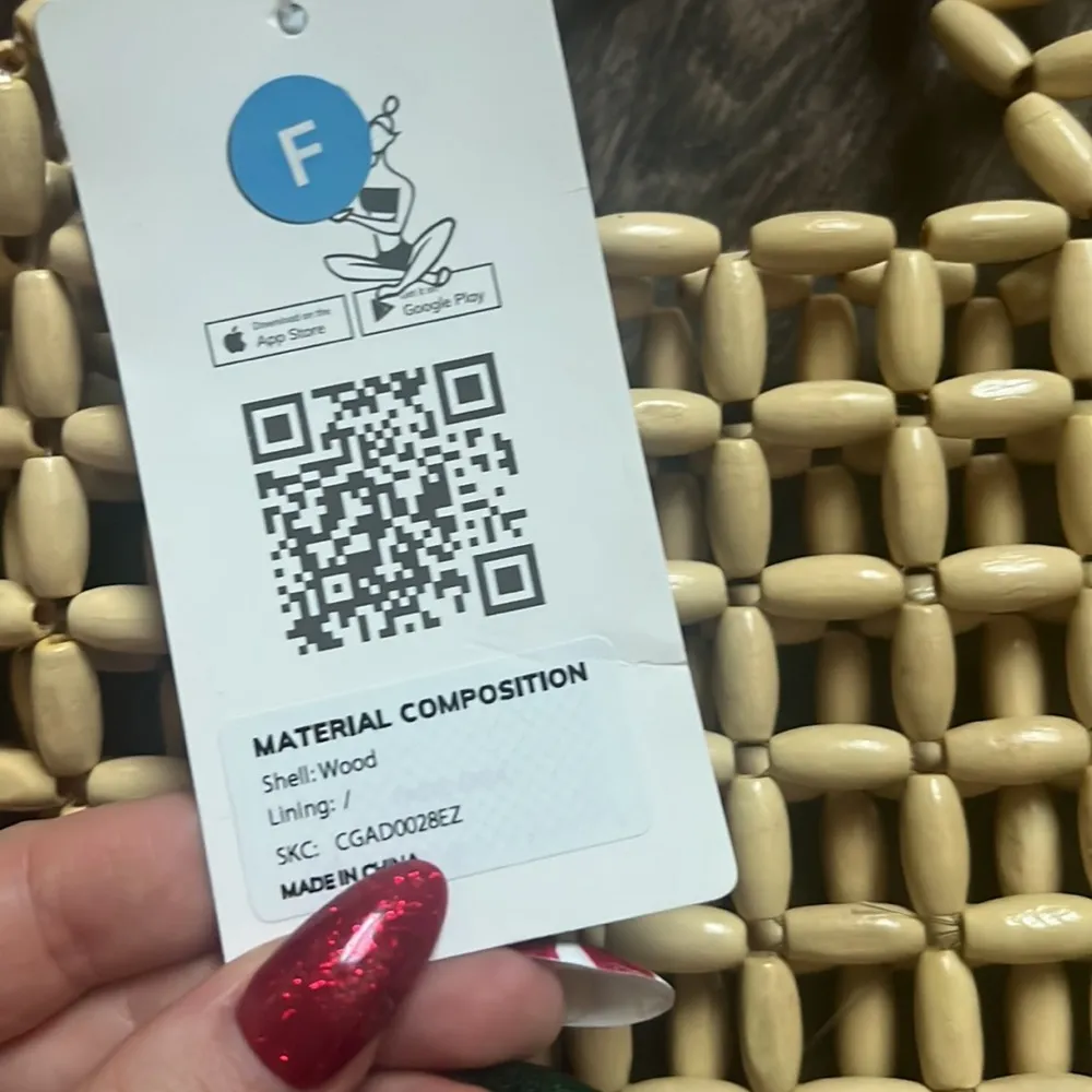 Cupshe Wood Beaded Bags - Image 3