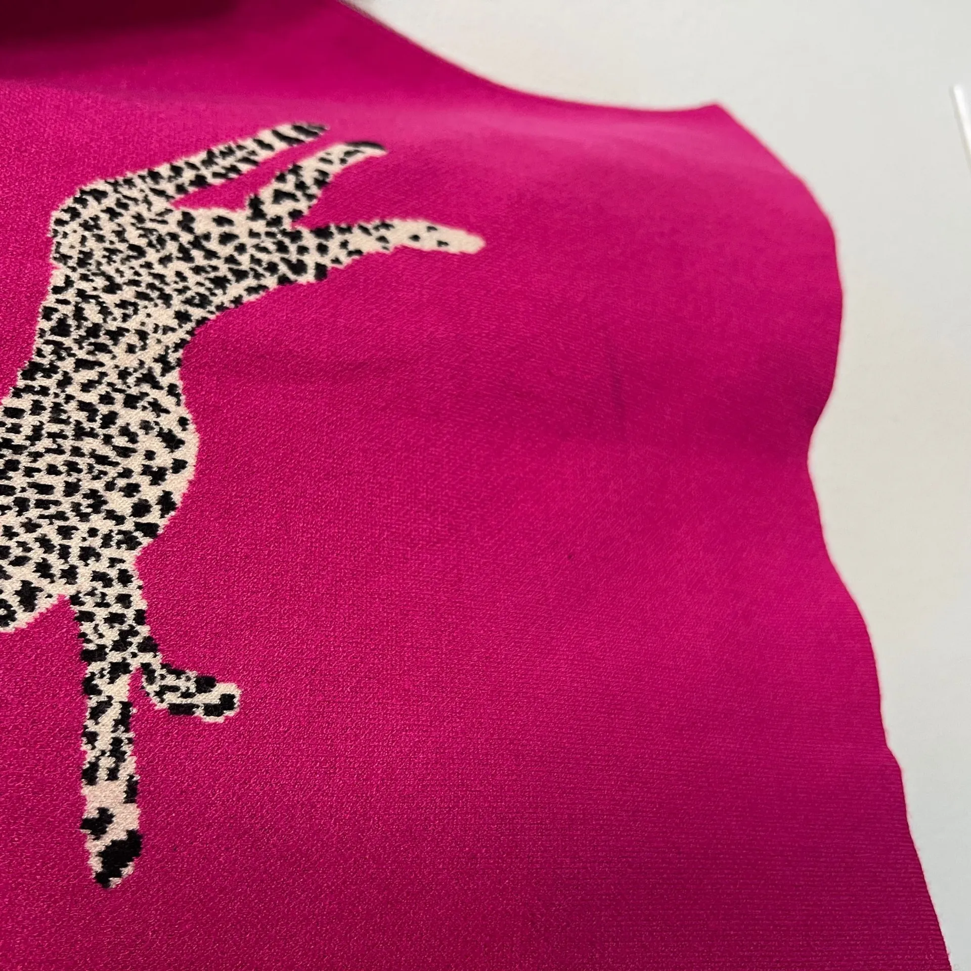 Entro Hot Pink Cheetah Sweater Size 1X   - Image 5