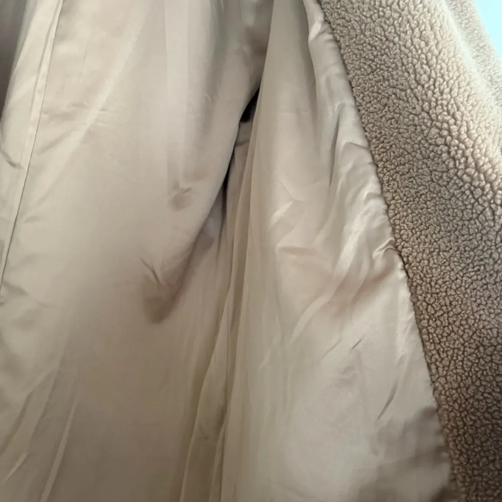 VICI  long teddy coat - Image 7